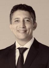 PROFESSOR ADRIANO
